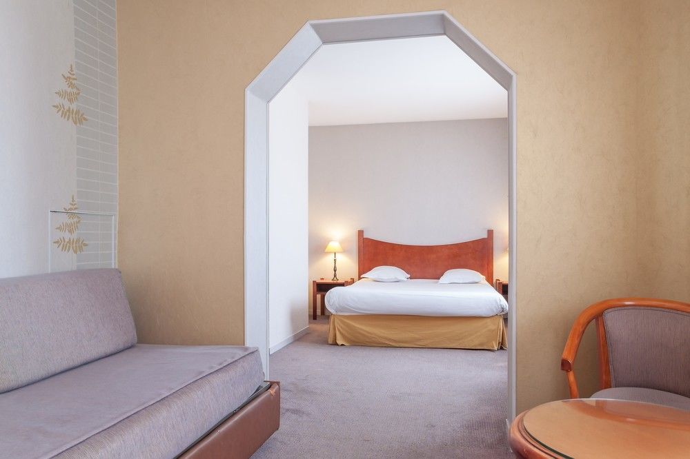 Logis Hotel L'Escargotiere Dijon Sud - Chenôve Zewnętrze zdjęcie