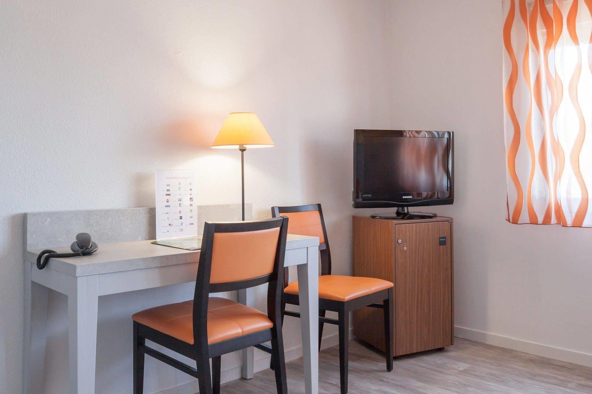 Logis Hotel L'Escargotiere Dijon Sud - Chenôve Zewnętrze zdjęcie